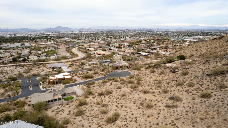 Panoramic Views! Must see to Believe!