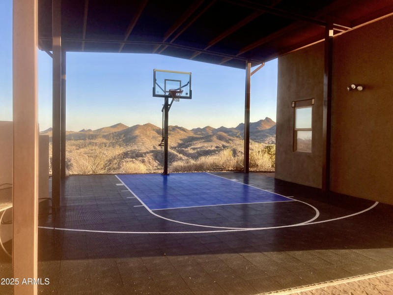 Sport court