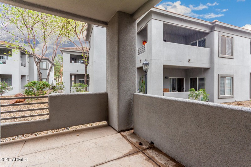 Views of Lush Courtyard