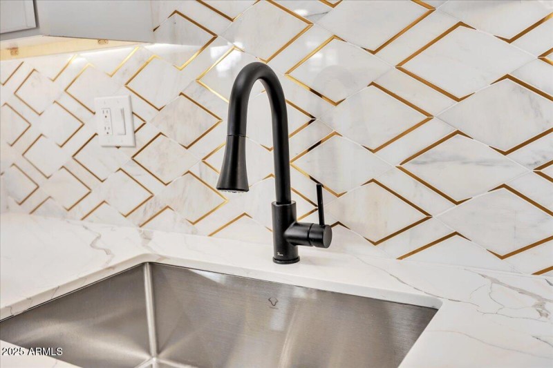 34-New Sink & Faucet