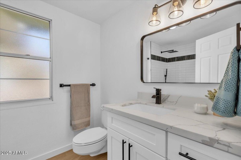 12-Bathroom