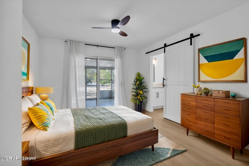 21-Primary-Bedroom - Bedroom - Mid-Centu