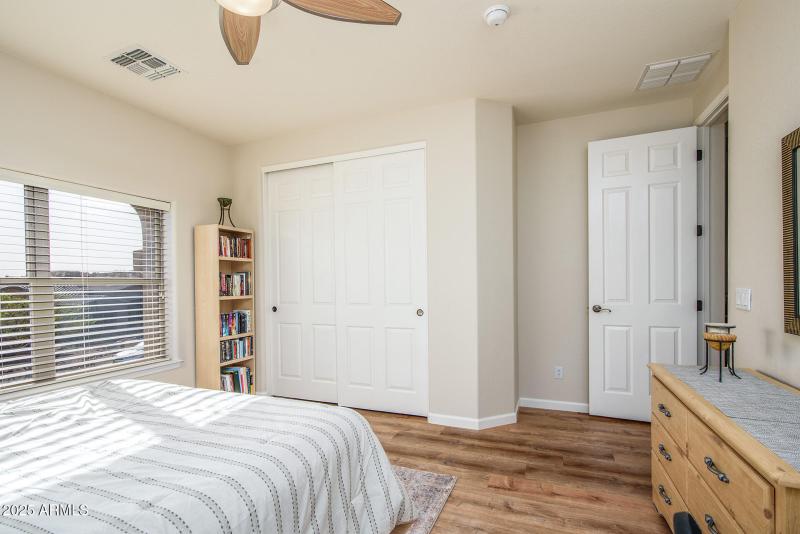 Spacious Room featuring