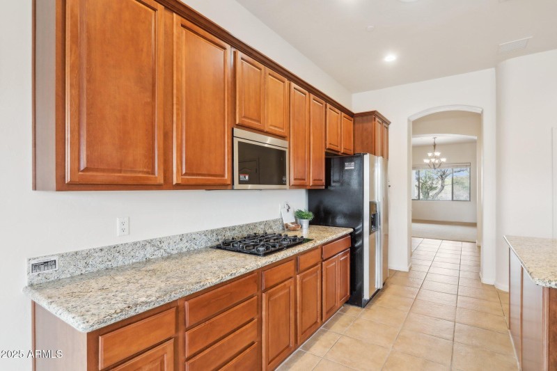 20-web-or-mls-N Washbed Dr-020