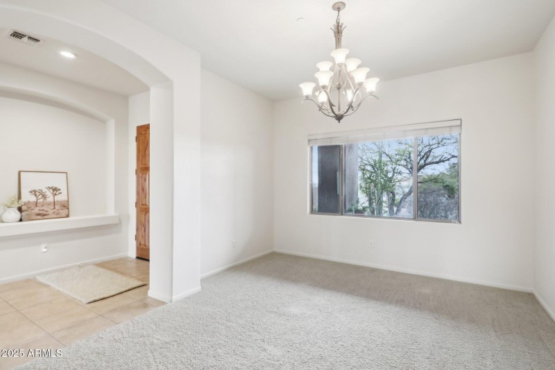 23-web-or-mls-N Washbed Dr-023