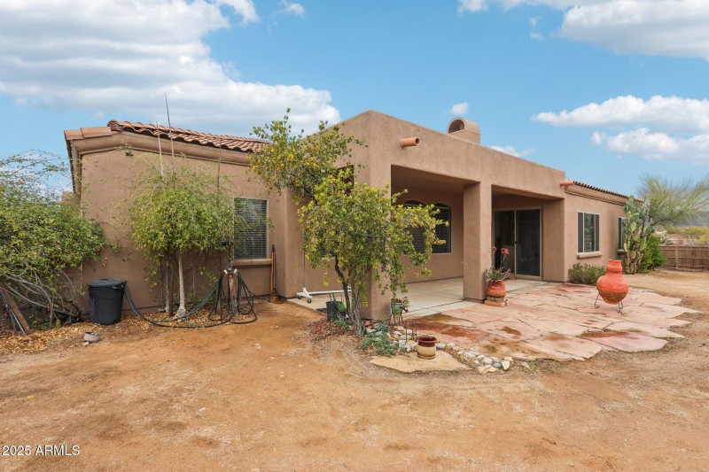 49-web-or-mls-N Washbed Dr-049