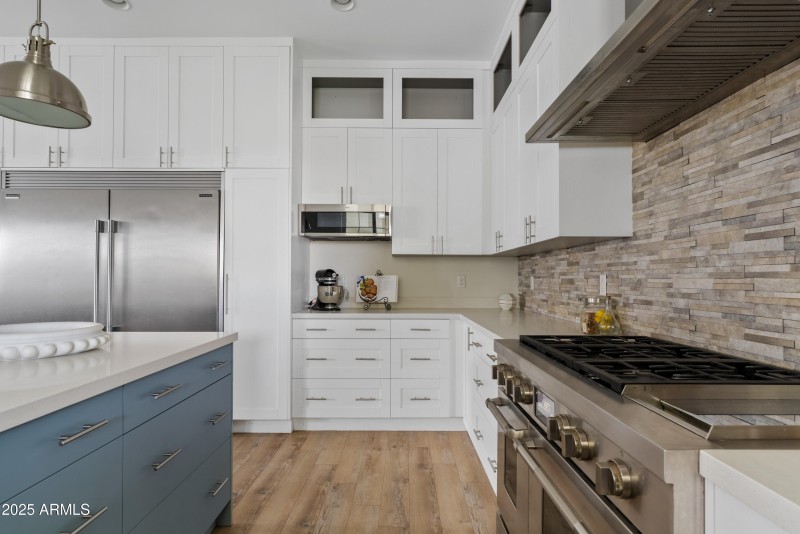 Kitchen 1