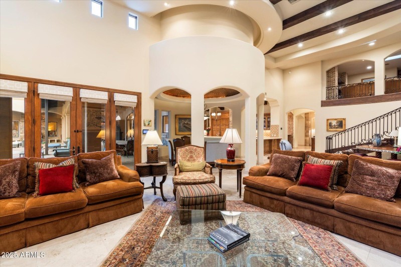 023-Family Room