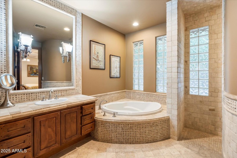 079-Casita Bathroom