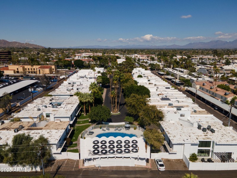 Royale Gardens Aerial View with Pool