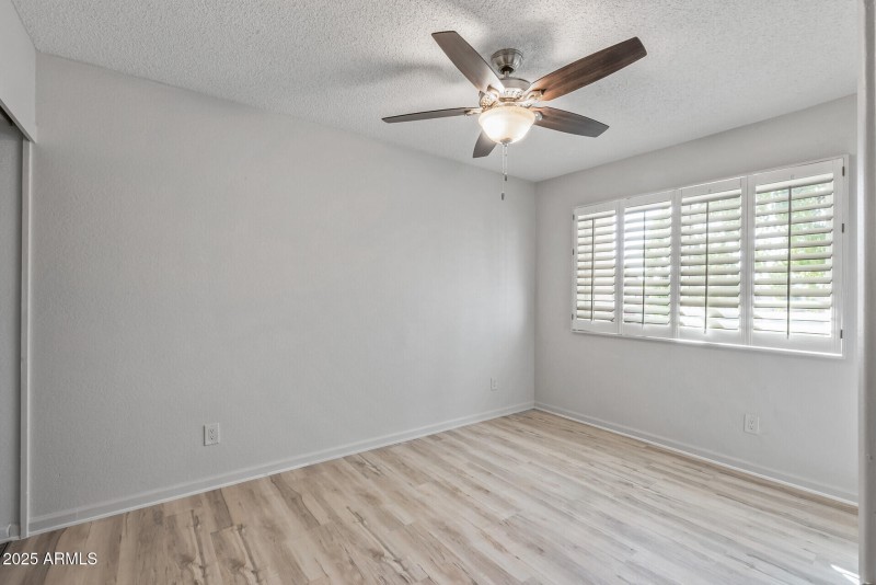 19_2828_E_Waltann19_mls