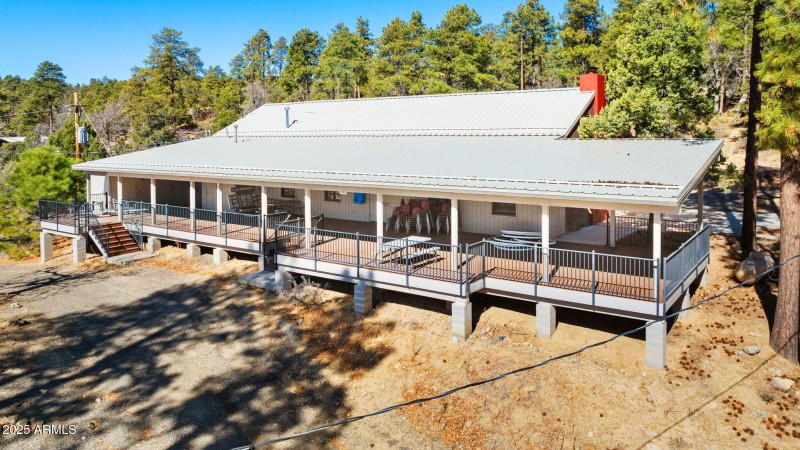 2-Dining Hall