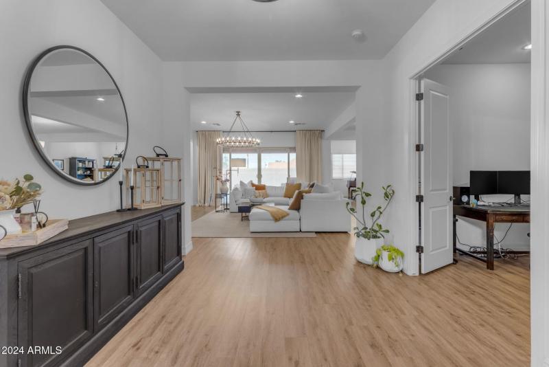 008_20-web-or-mls-20_124_a4m_sg_354