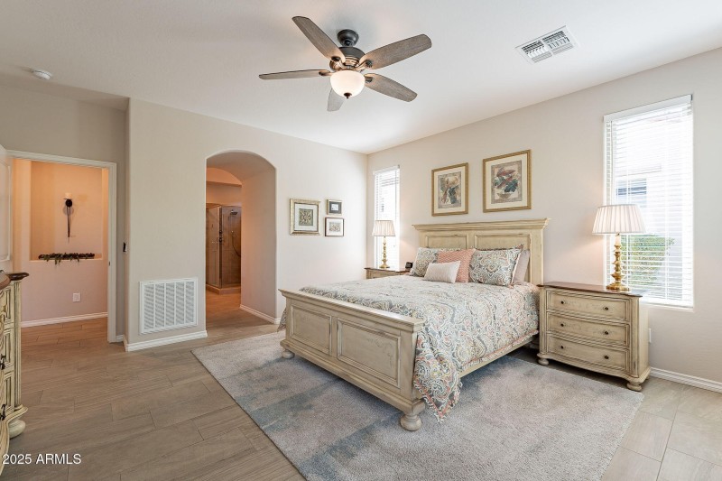 Primary suite