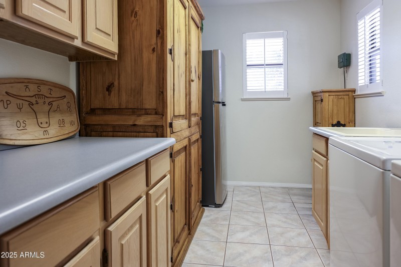 Laundry cabinets