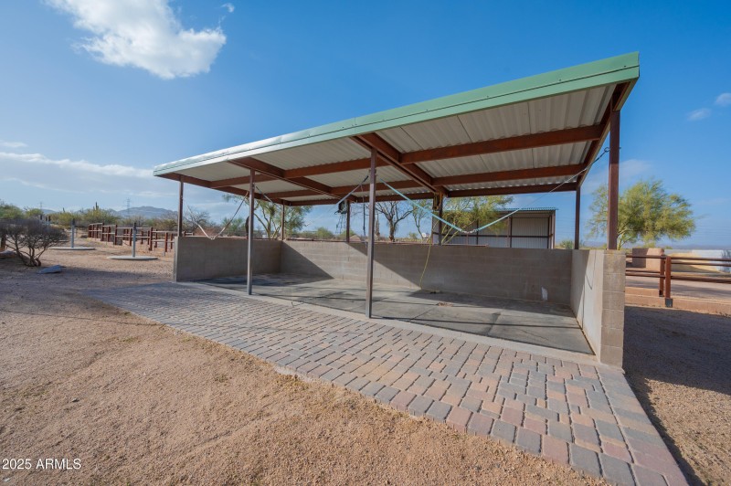 maintenance_stalls