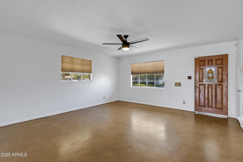 2246 W Mulberry Dr-9