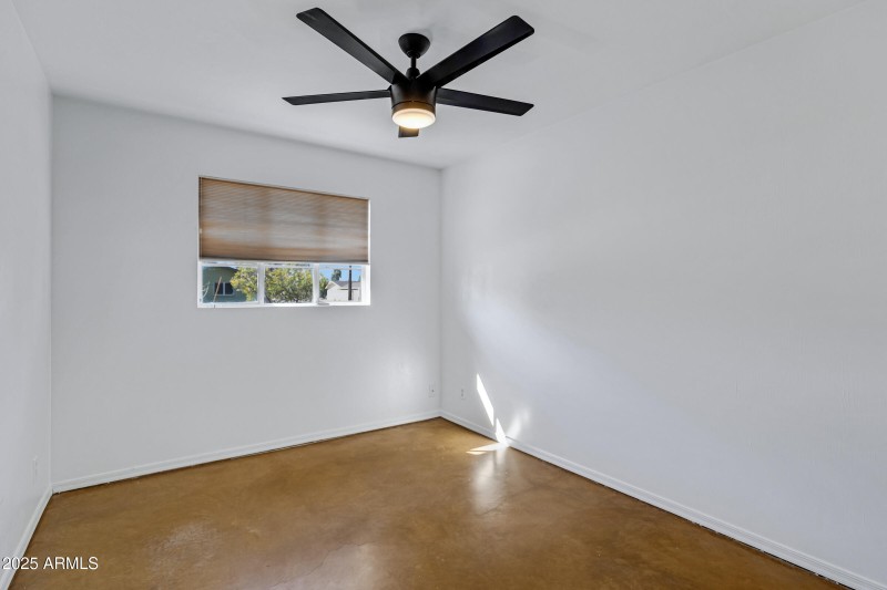 2246 W Mulberry Dr-22