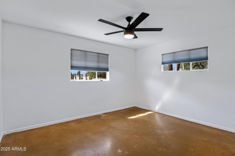 2246 W Mulberry Dr-23