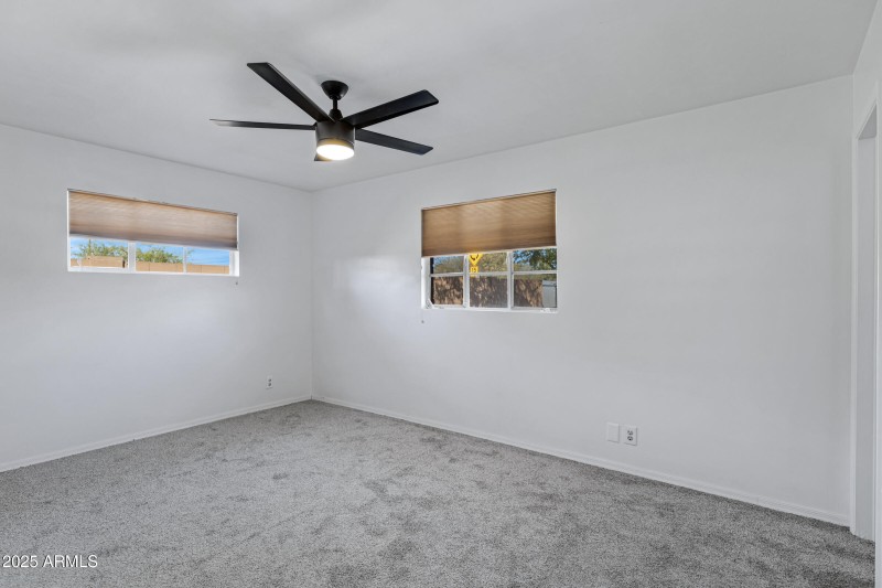 2246 W Mulberry Dr-26
