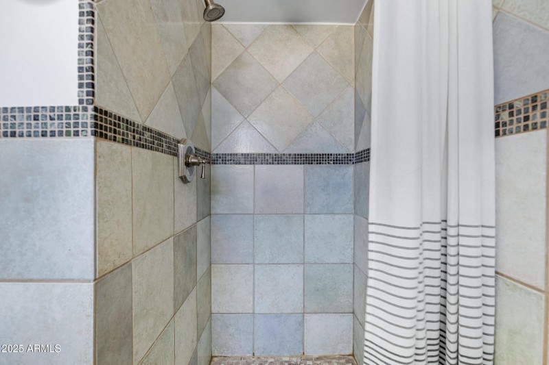 2246 W Mulberry Dr-29