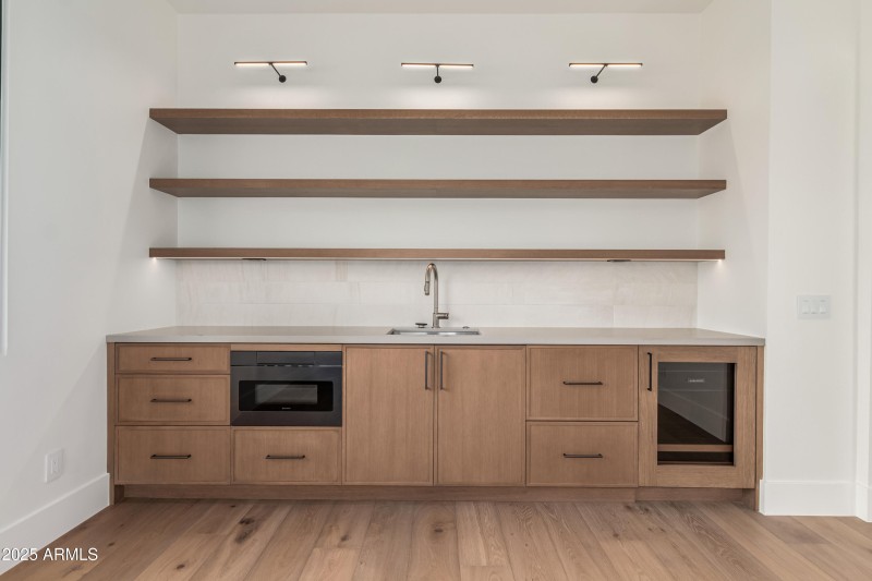 Casita Wet Bar