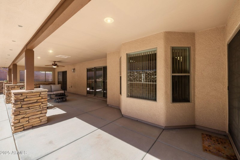 271-Back Patio