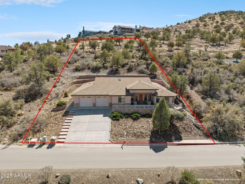 Aerial w/ Lot Lines