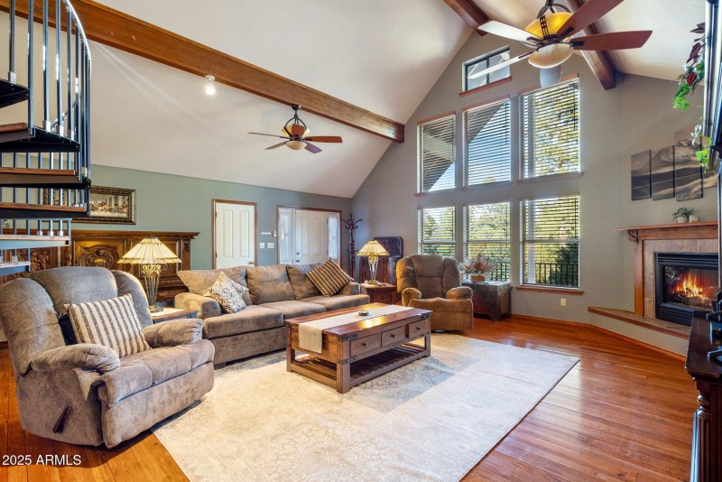 2235EagleLn-Overgaard-AZ-9