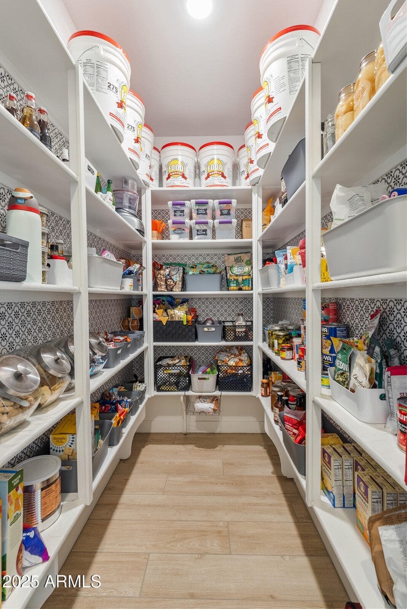 Walk-in Pantry