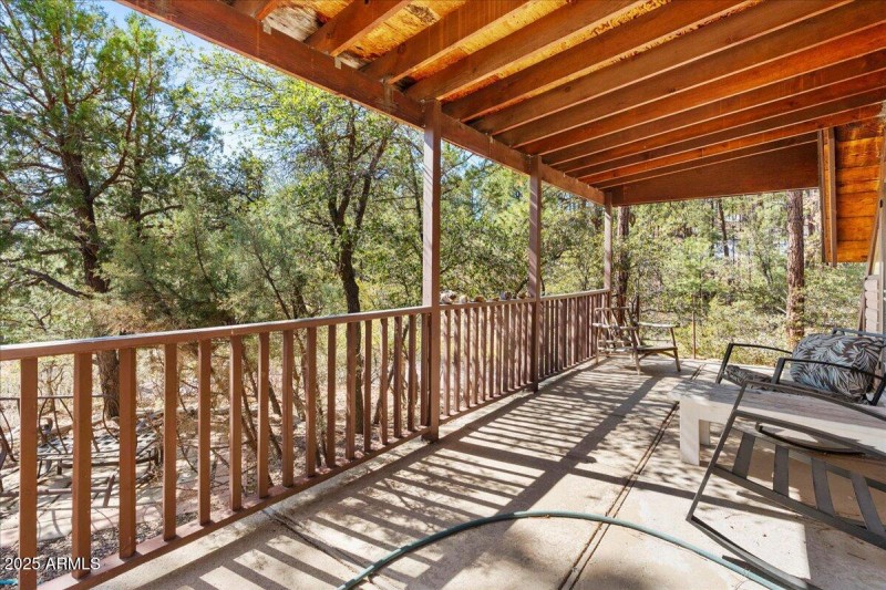 COVERED DECK
