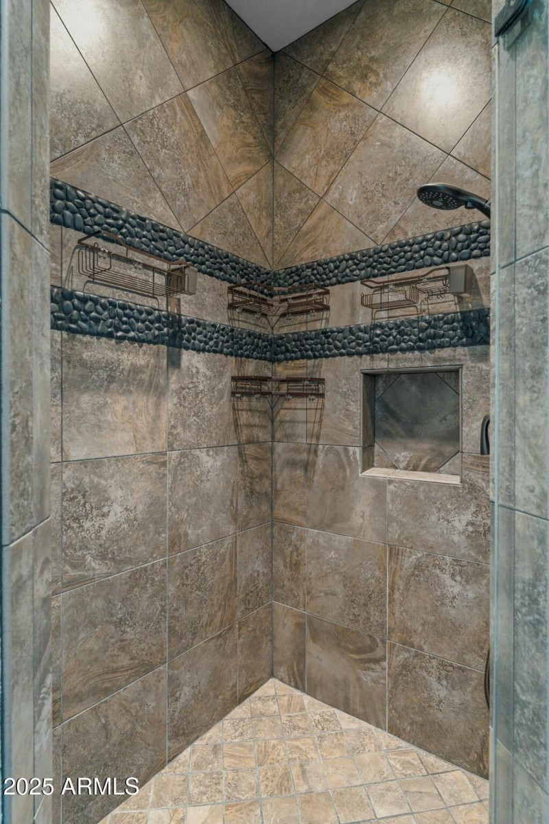 Bedroom 3 Shower