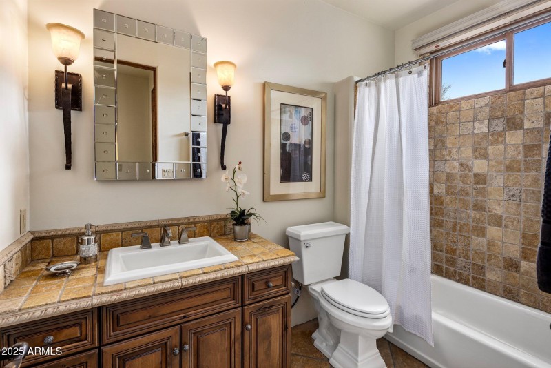 Front guest bath