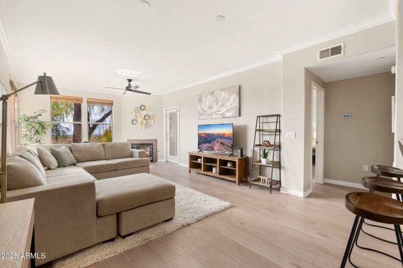 Gorgeous new flooring!