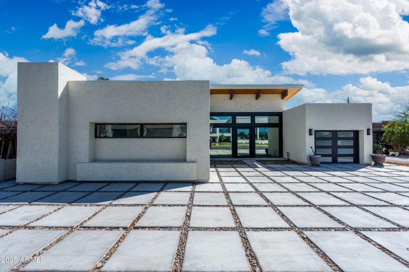 4409 N 32nd St, Phoenix, AZ 85018-49 cop