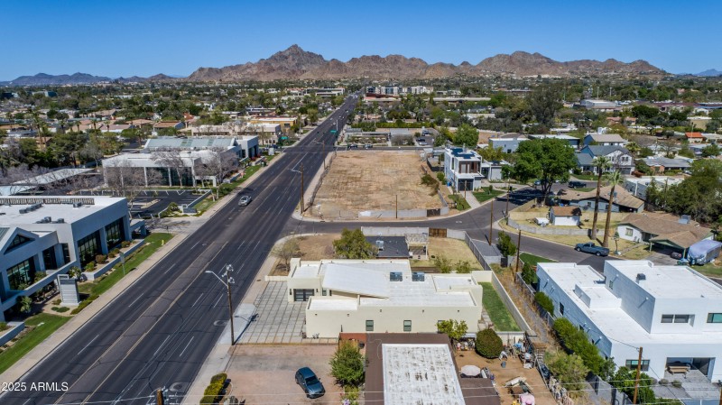 4409 N 32nd St, Phoenix, AZ 85018-72