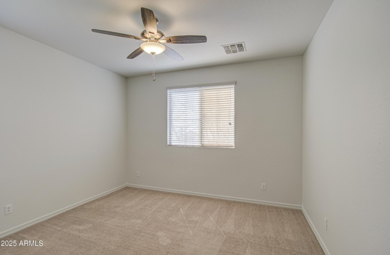 Bedroom 4-pic 1