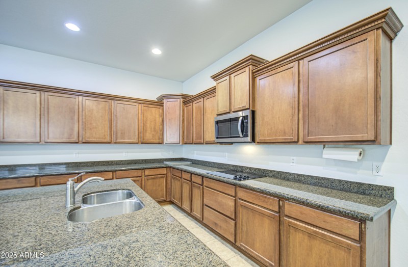 Kitchen 5