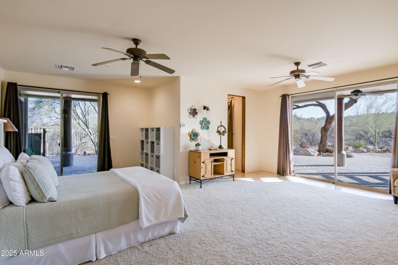 Lower Level GuestRoom2
