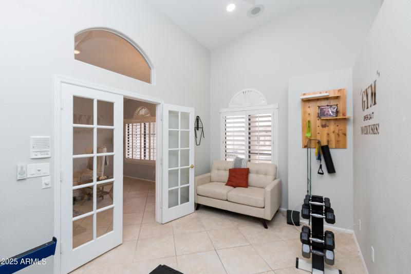 Kathleen-16417 S 2nd Pl-7