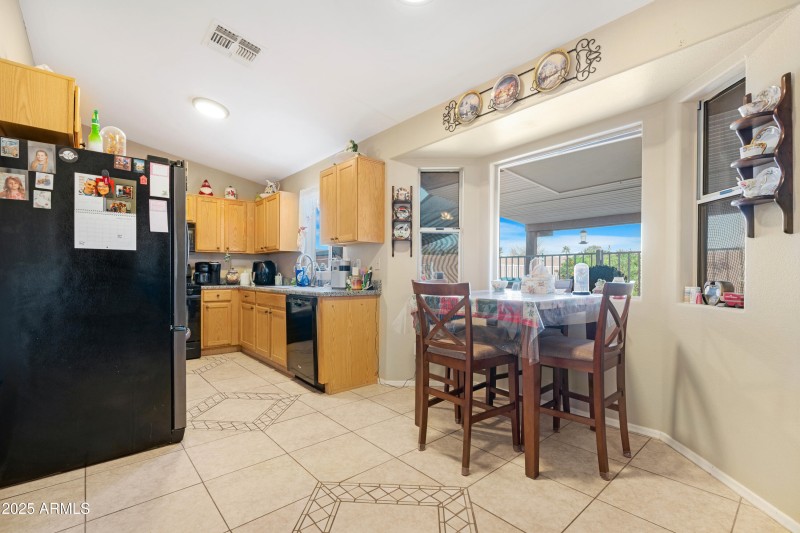 Kitchen 2