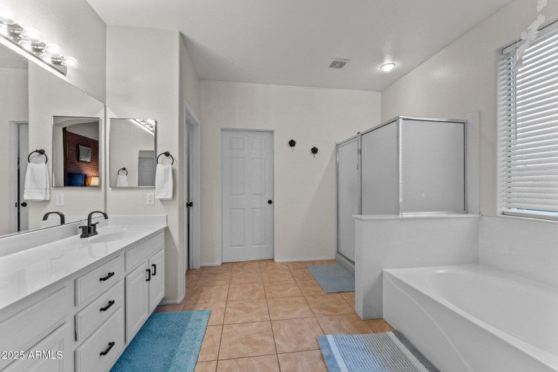 23-web-or-mls-DSC01145