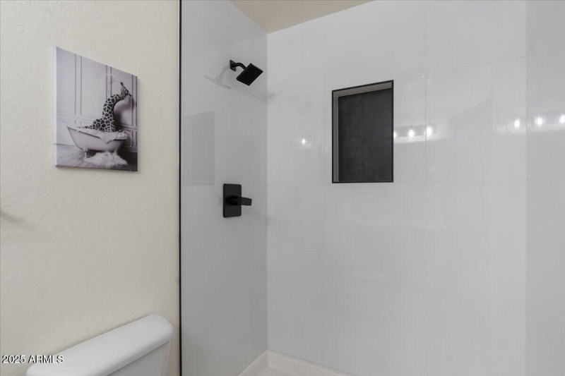 23-Full bath