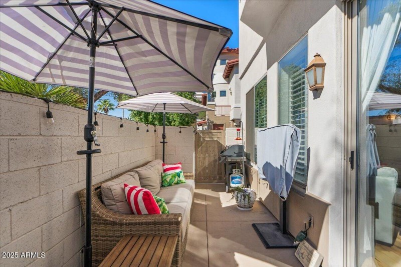 31-Back patio