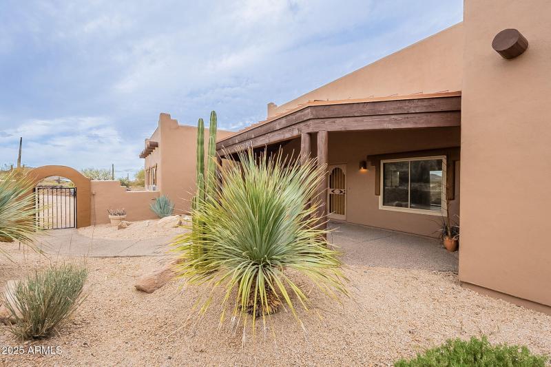 9-web-or-mls-School-9