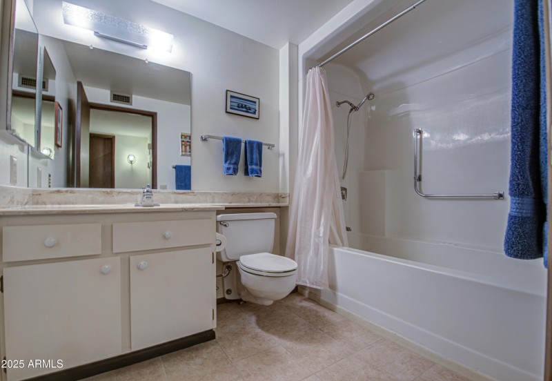 Bathroom 2