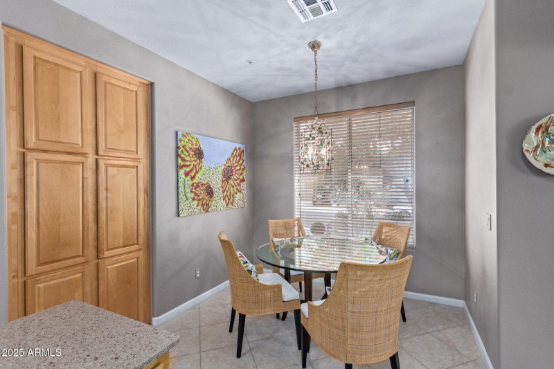 Kitchen Breakfast Room