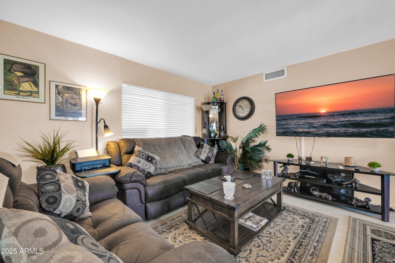 10842 W Sarabande Cir-8
