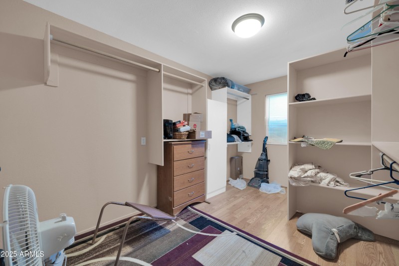 10842 W Sarabande Cir-24