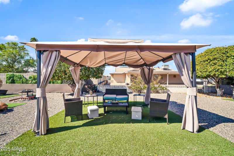 10842 W Sarabande Cir-38